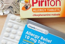 There is a large variety of anti-histamines available. Each have different recommended dose levels. For example- the Piriton (chlorphenamine maleate) shown here is up to six tablets in every twenty four hours, while the Loratadine is simply one every twenty four hours