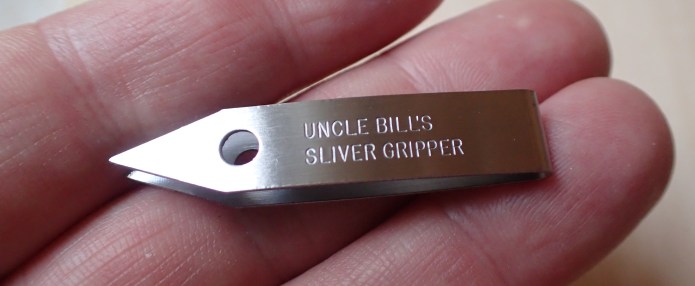 These tweezers are quite tiny in the hand