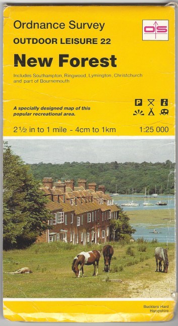 Ordnance Survey Outdoor Leisure 22. New Forest. 1:25 000. Published 1992. Printed on both sides of sheet