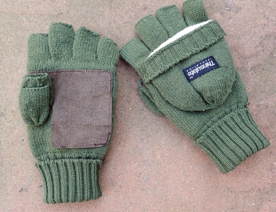 Lined fingerless gloves-mitts