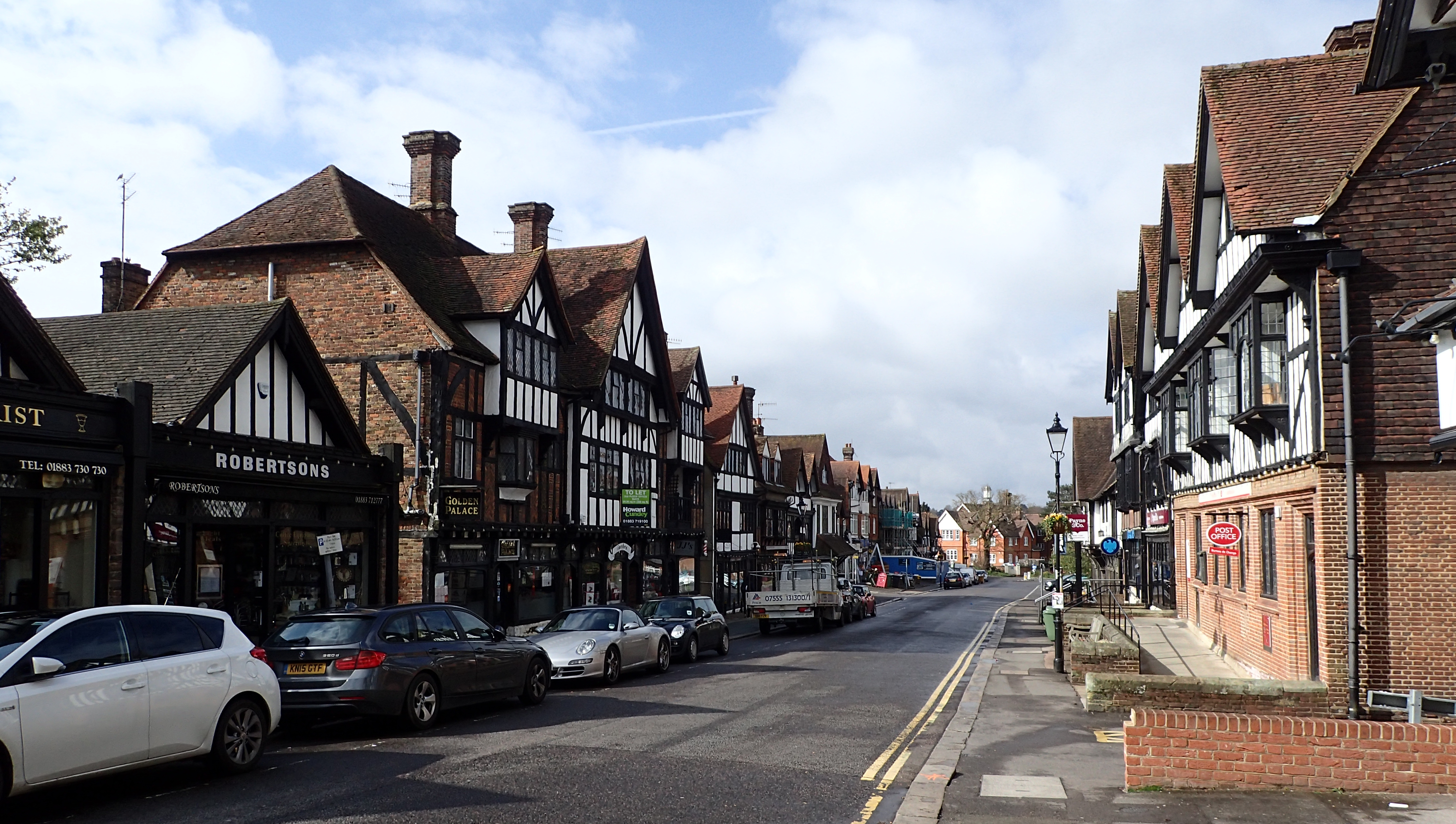 Most larger towns are encountered at the beginning and end of each days walk as I arrive or leave by public transport. Station Road, Oxted