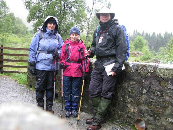 Another wet day! Three Points of the Compass and family setting off on a 'Wainwright Walk' in the Lake District, August 2008