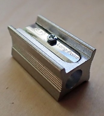 KUM Long Point sharpener