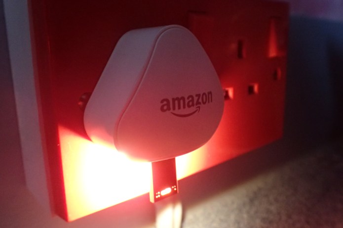 The addition of contacts on each side of a circuit board means that lights can be turned either inward, to face the wall, or outward to provide greater light