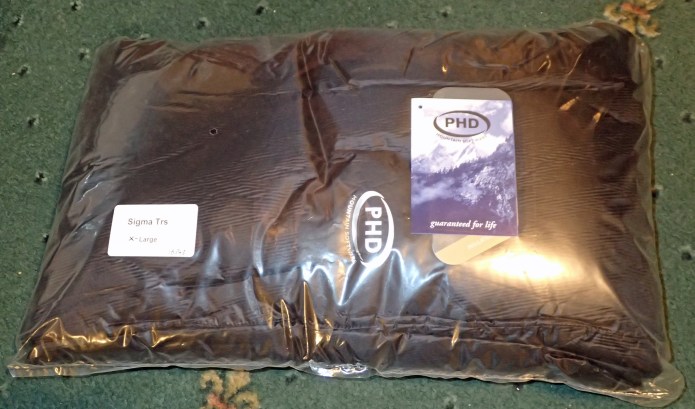 The large size of the mailed order initially caused my heart to sink. No worries, the contents were barely compressed.