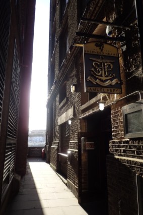 The Samuel Pepys. Housed in a nineteenth century former tea warehouse hard against the River Thames