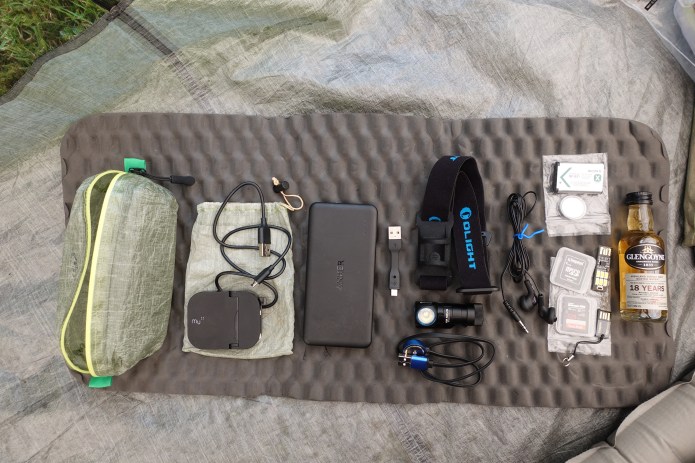 Electronics carried on my five month 2018 hike. A larger 10 000 mAh power bank was carried for the final 1000 miles 