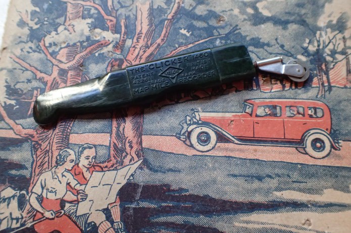 Velos 'Clicker' map measurer