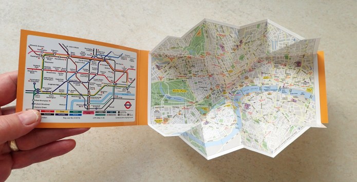 Folding map produced for the Post Office and published by thinkmaps. Copyright Trailzoom Ltd. 1996-2007, touristmaps.uk.net 2007