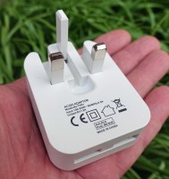 Aulola folding USB adaptor is a cheaper alternative to Mu plugs