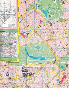 Drawn to a scale of 1:11 000, the 1970 map supplied to its passengers shows west, central and eastern London on one side