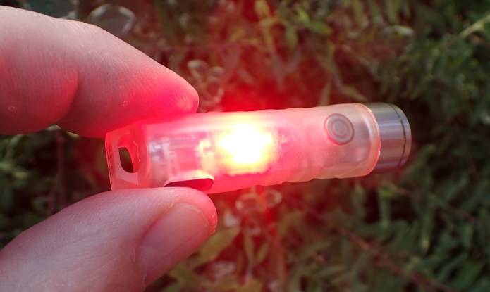 Single red LED in side, shown on low setting