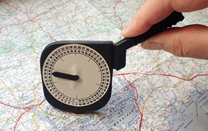 le curvimètre- free with Pif Gadget magazine