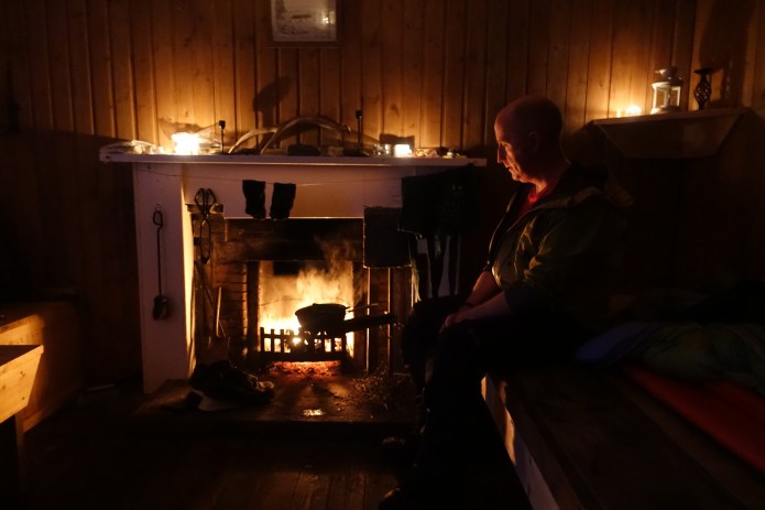 A convivial evening at Maol-Bhuidhe bothy