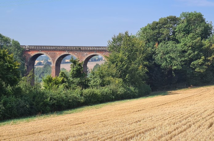 Climbing the slopes above Eynsford