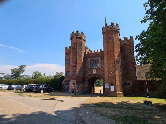 Gatehouse to Lullingstone Castle