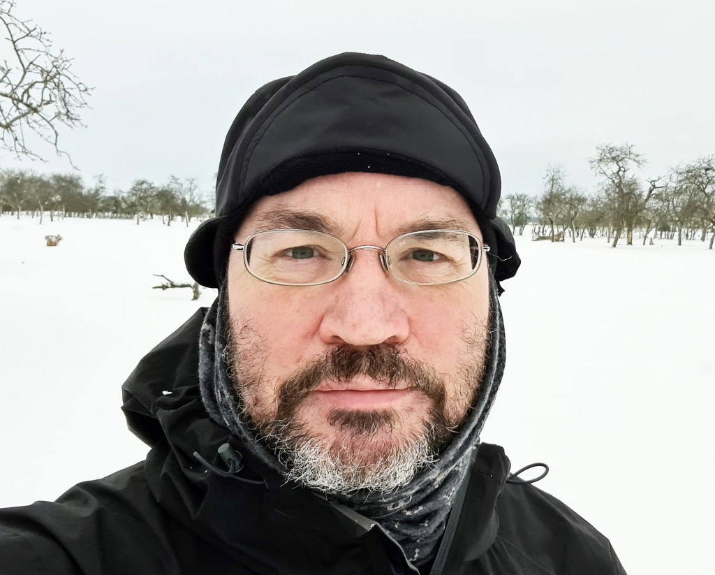 Lowe Alpine Mountain Cap- peak clipped up