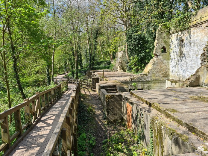 Oare gunpowder works