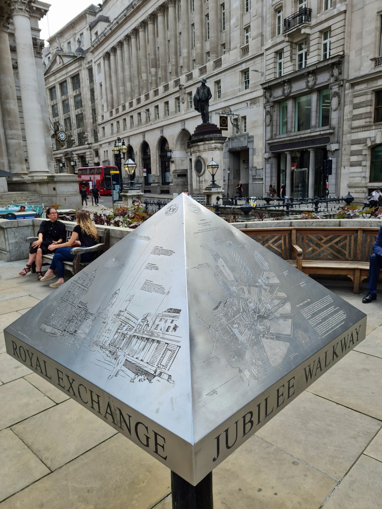 Some of the original information and panoramic panels still survive on the Jubilee Walkway, others have been removed. Additional or unassociated panels are also encountered along the route