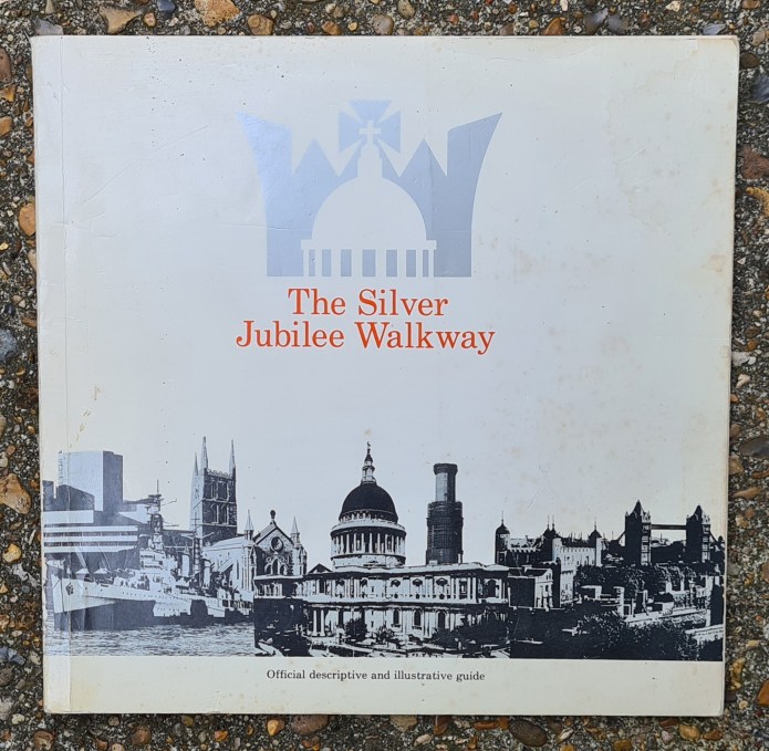 The Silver Jubilee Walkway, official guide from 1977