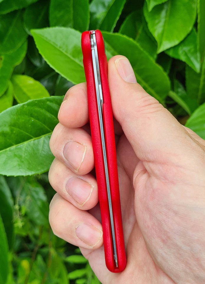 Folded blade on the Victorinox paring knife