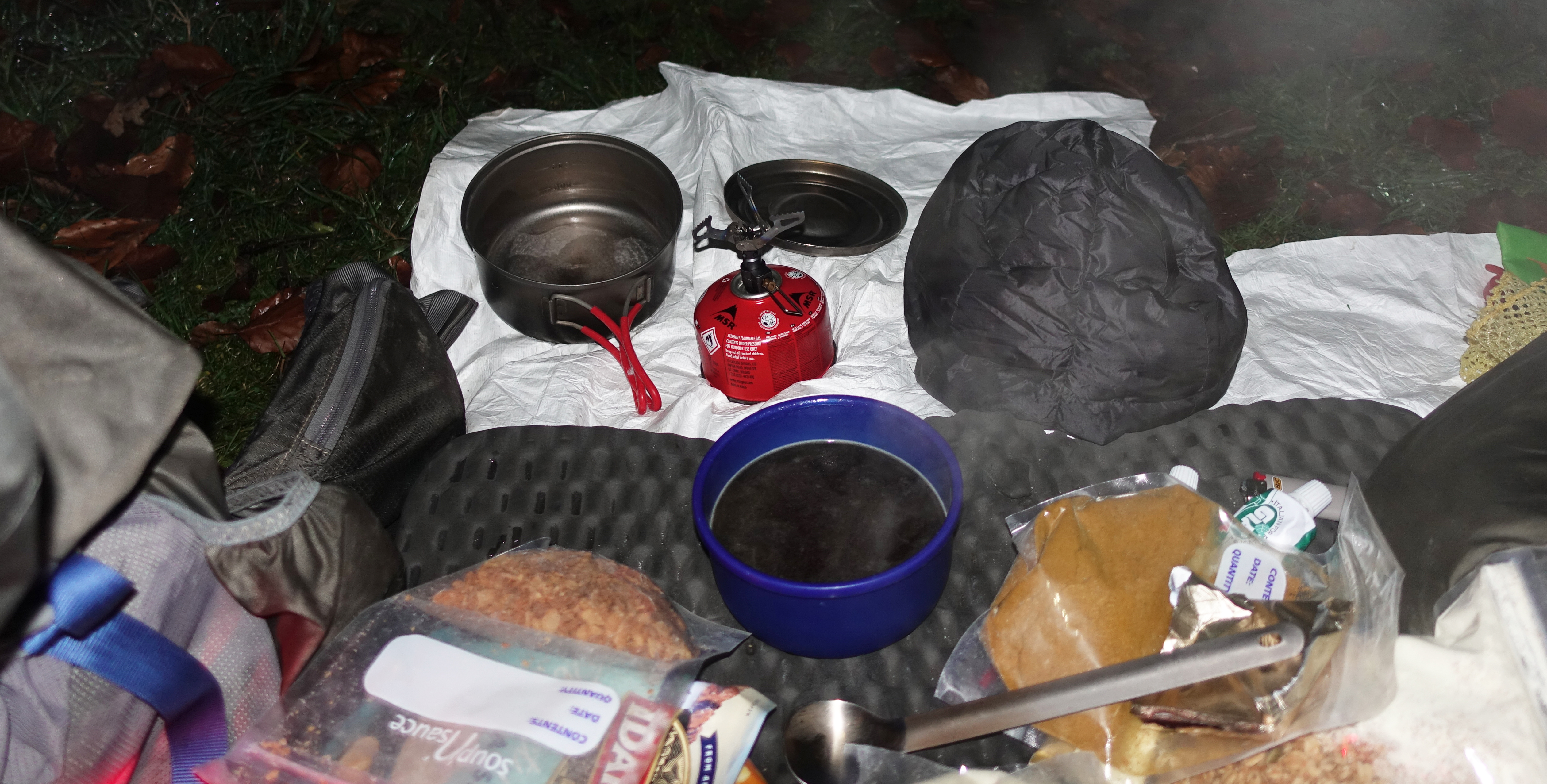 Despite being a stove not particularly suited to colder conditions, Three Points of the Compass used the BRS 3000-T stove on a winter hike of the South Downs Way in 2018. It performed just fine