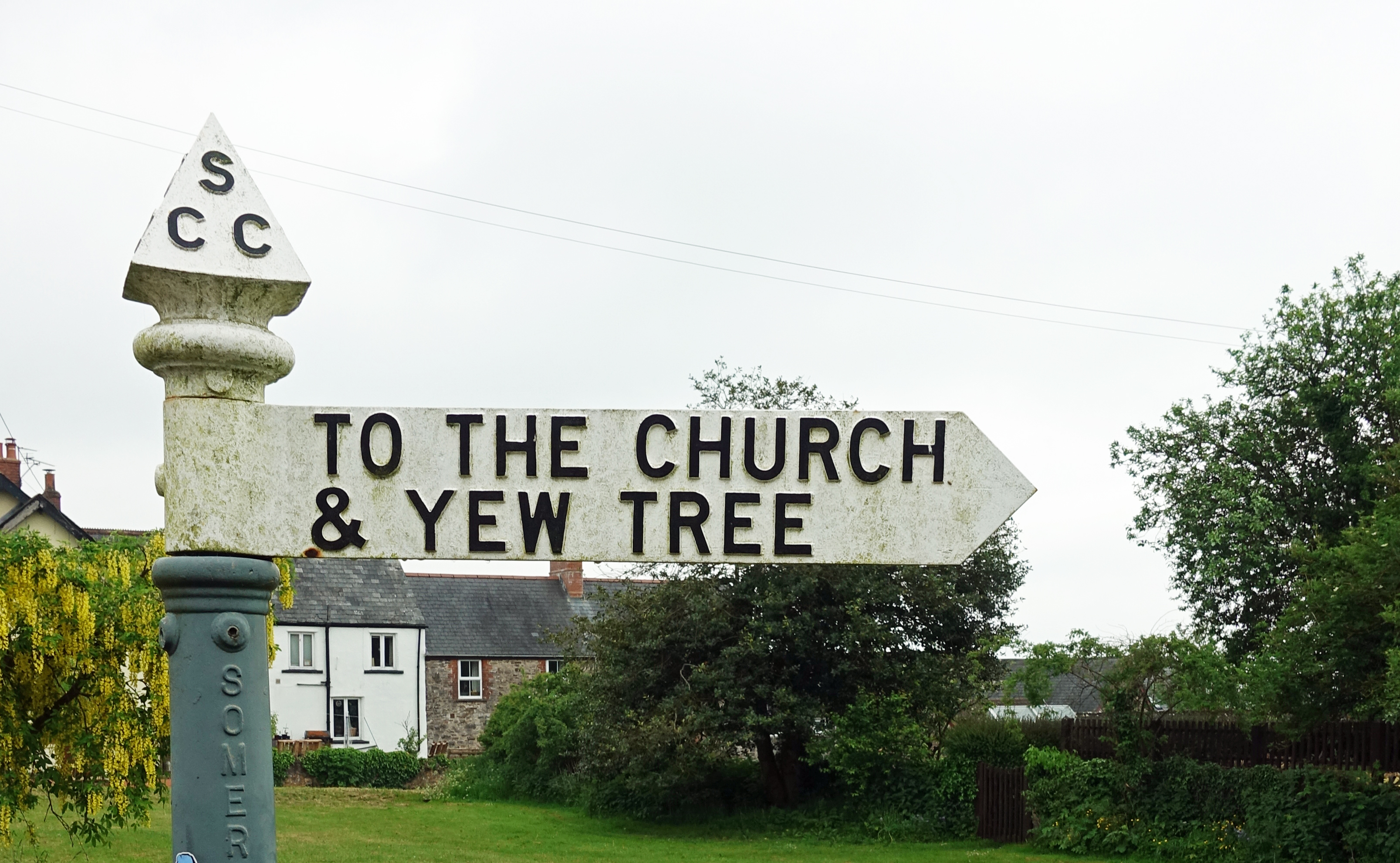 Signpost for the Ashbrittle Yew