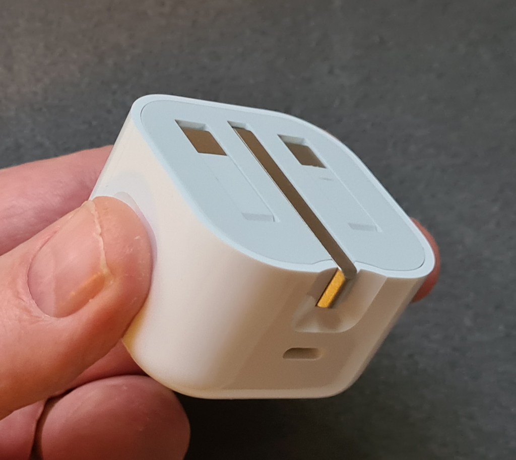 Apple USB-C 20W Power Adapter, model A2344