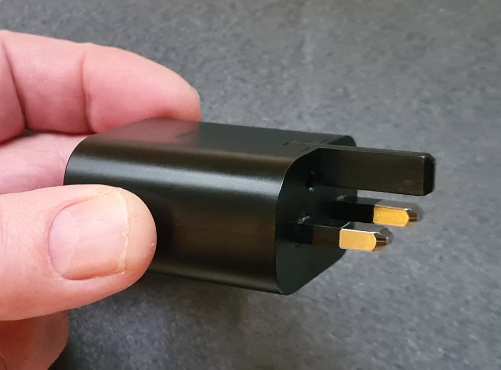 Samsung Super Fast Charge Model EP-TA800. 25W