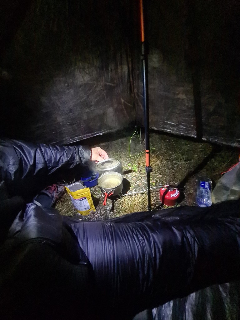 Yet another Firepot dehydrated meal. The Chilli and Rice was the best of the bunch, closely followed by Kind Bar, white chocolate covered cranberries and a final mug of hot chocolate