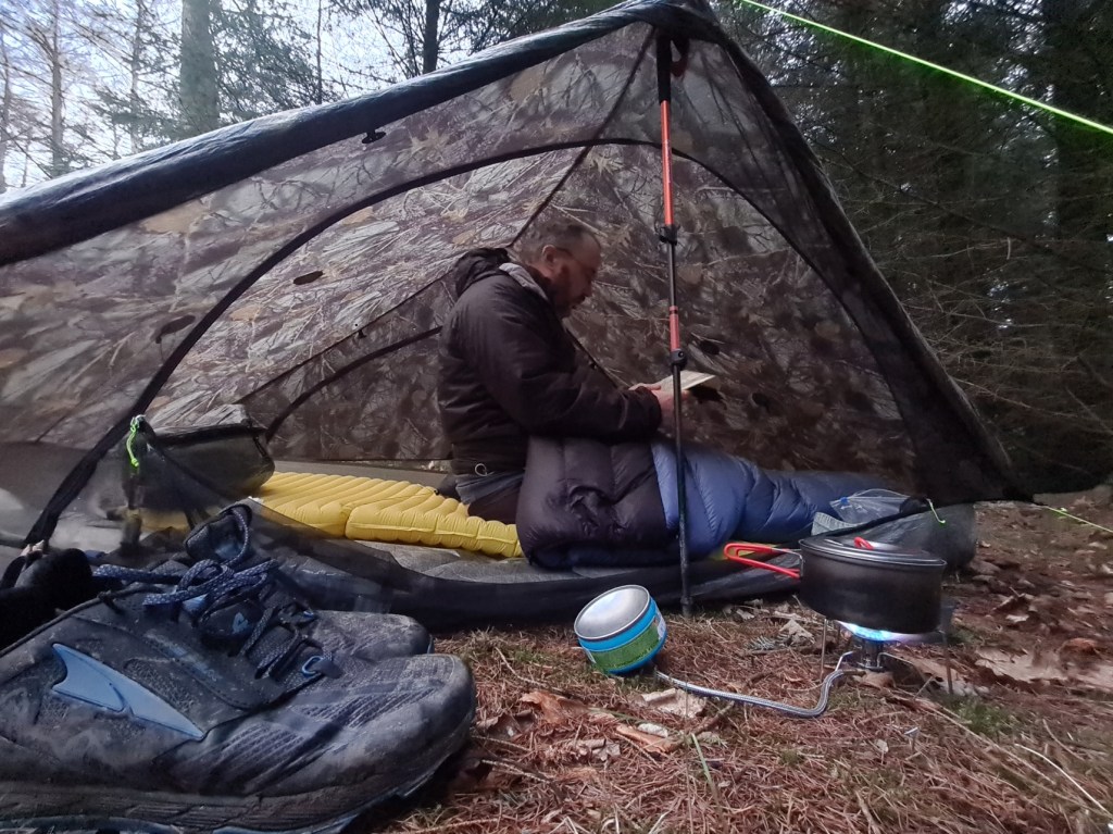 Katabatic Flex quilt on the Gritstone Trail, February 2022