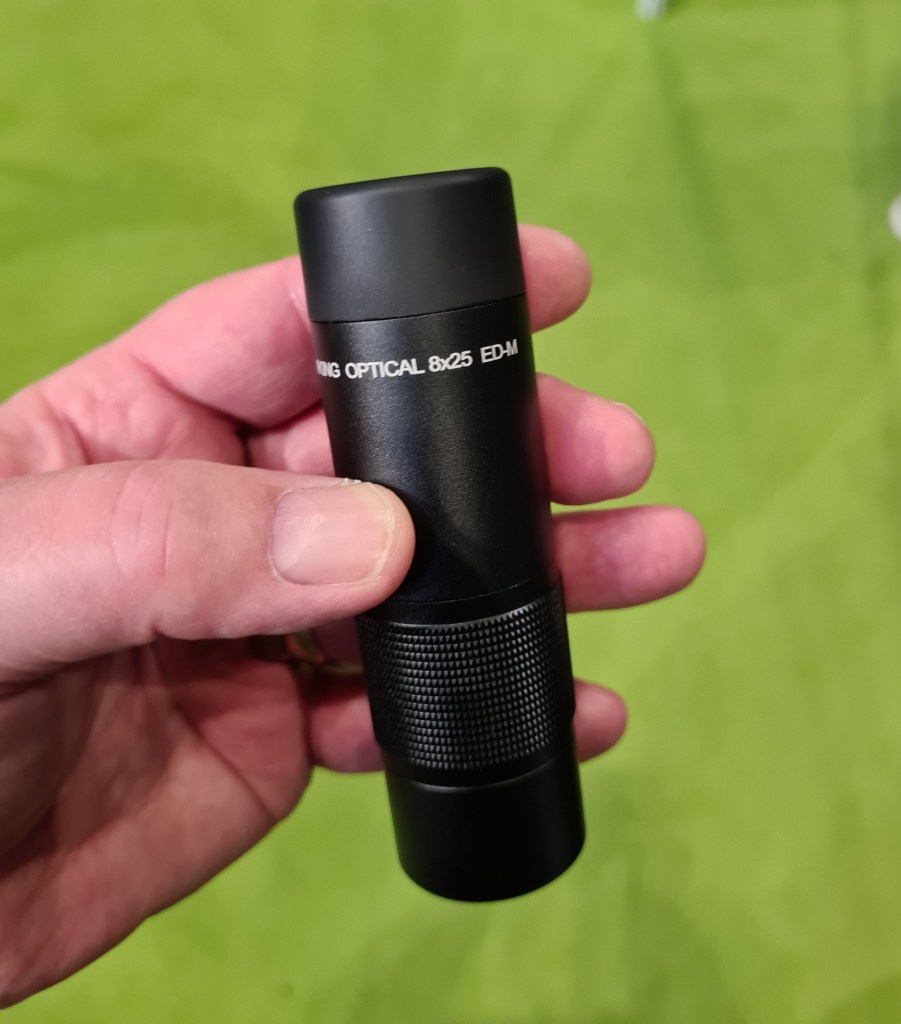 Viking 8x25 ED monocular is well sized to the hand