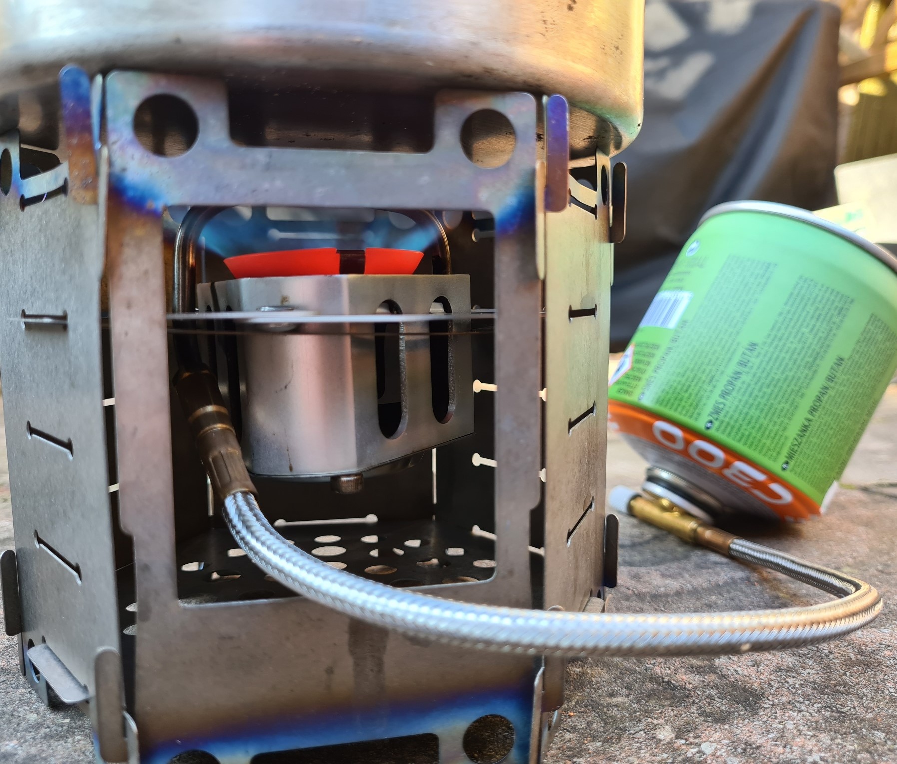 Edelrid installed in Honey Stove, using Tradapter, running with gas feed