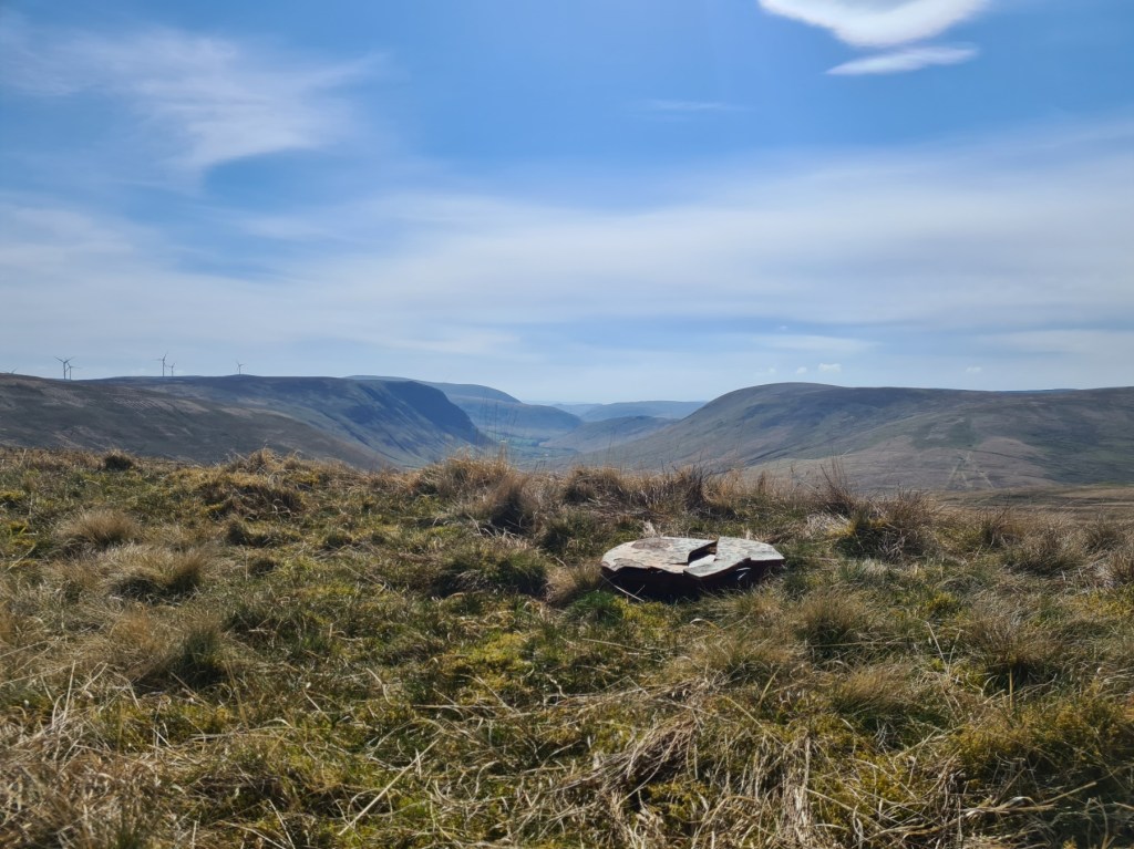 Hoard Striding Arches