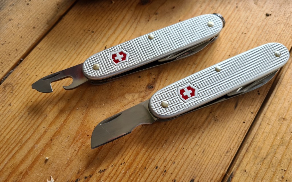 The different tools fitted to the Pioneer (top) and Electrician (bottom)