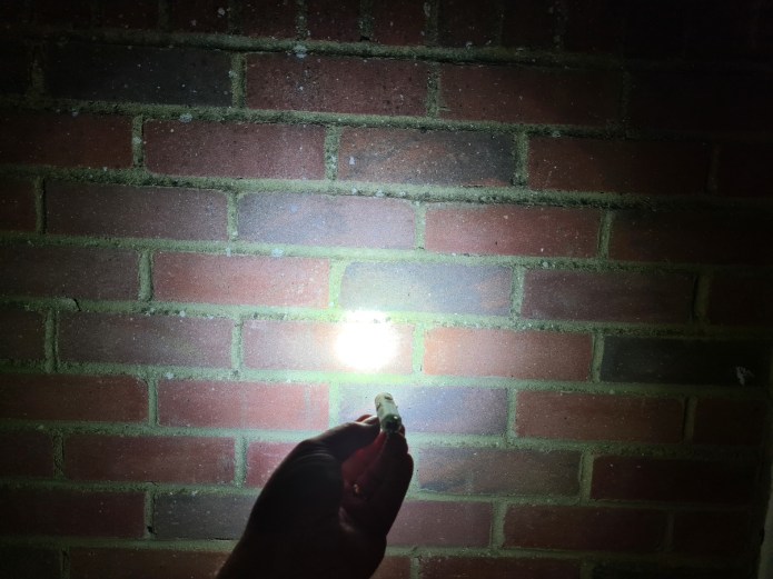 Beam has a gradual fade create a narrow spot with a bright centre, with little fringing or flood beyond