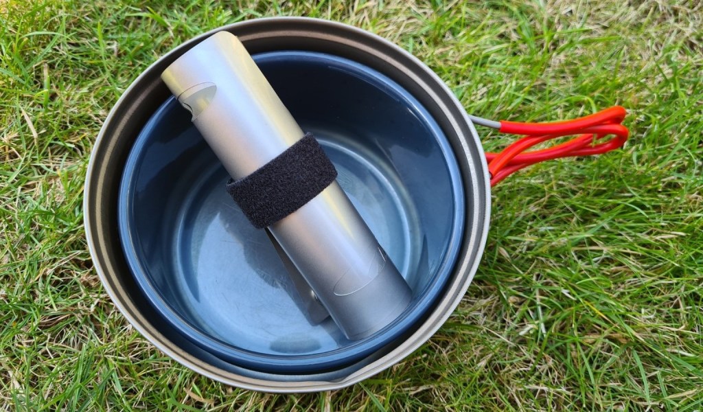 The rolled windshield will not fit inside my nested GSI sipper mug