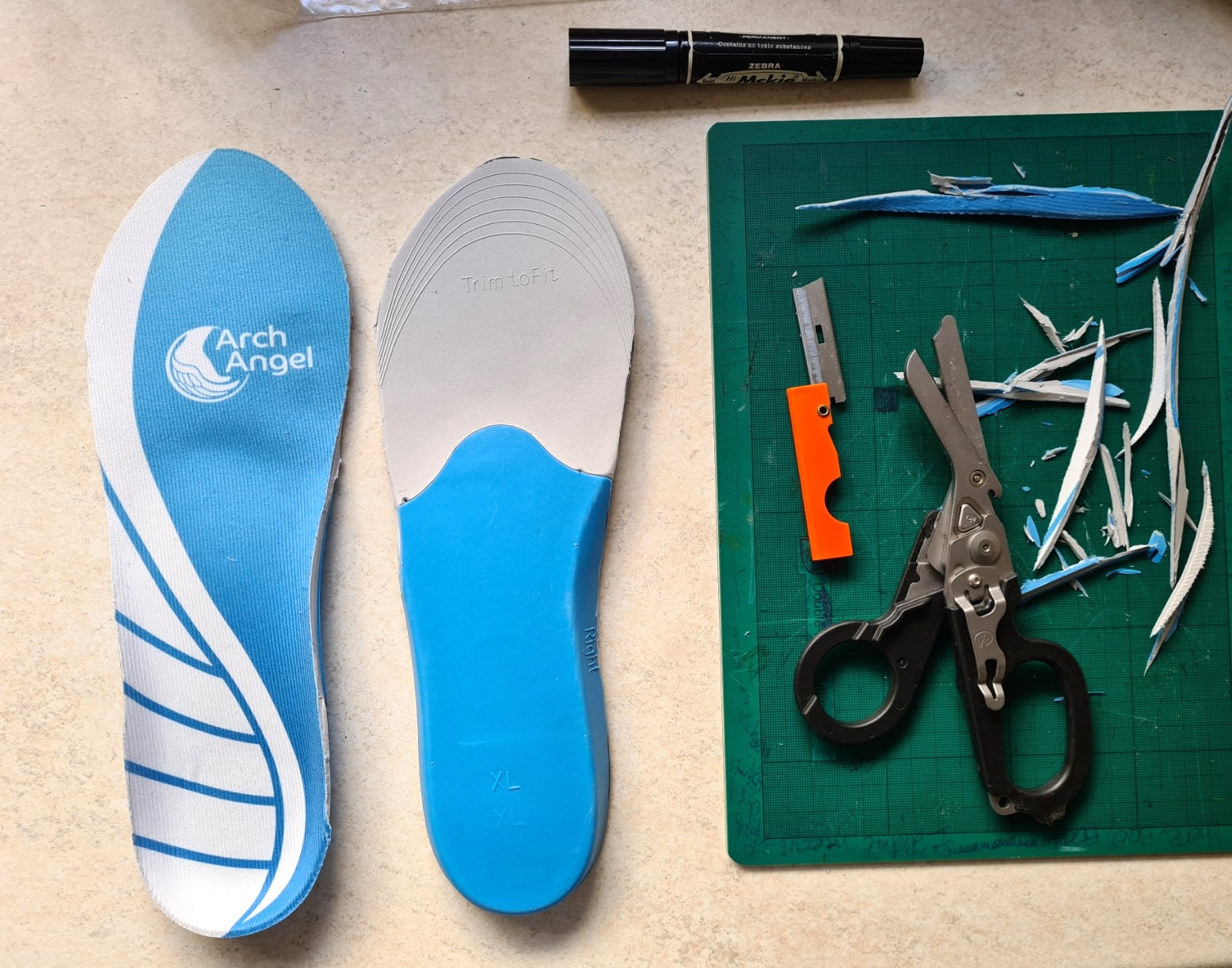 A rough shaping was completed with a tough pair of Leatherman Raptor shears, then cleaned up with a Derma-Safe razor