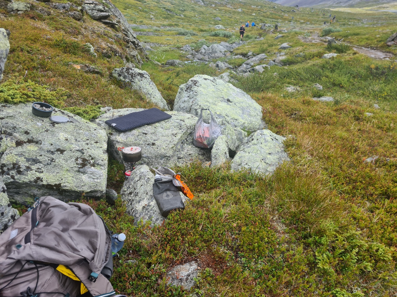 Slightly off trail for a midday brew and lunch of Real Turmat Beef and Potato stew