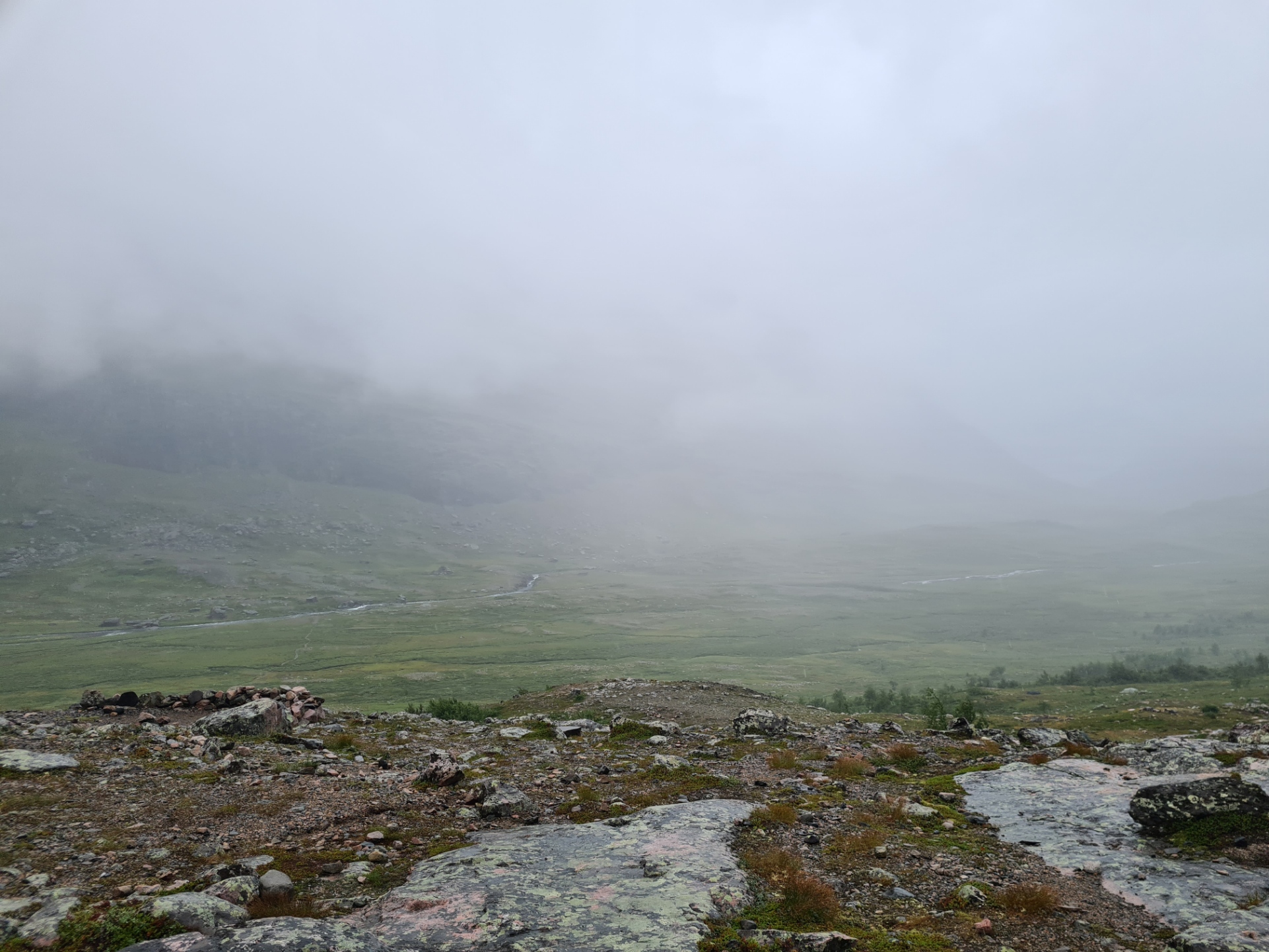 Leaving Kebnekaise station behind and descending to the valley floor, it was a damp start to day two