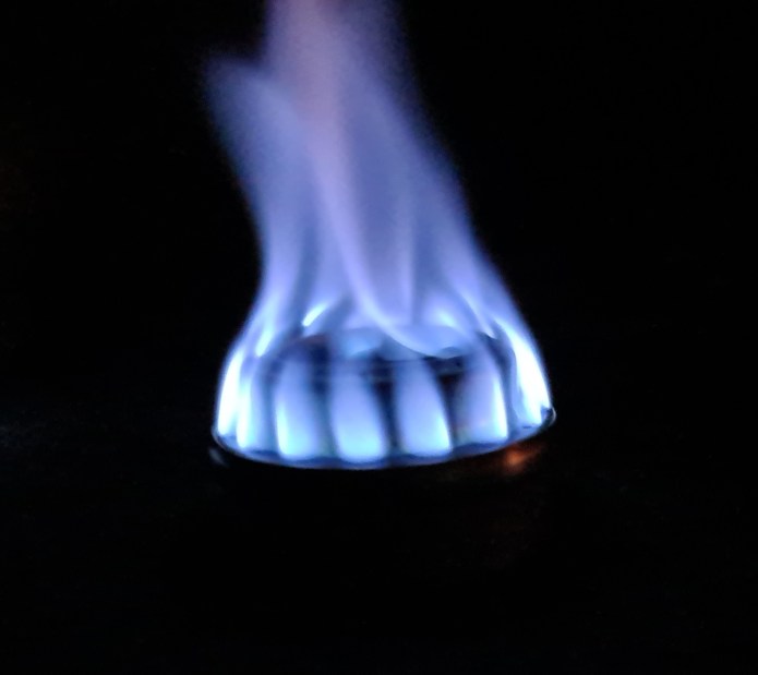 Flame is clearly visible in the dark