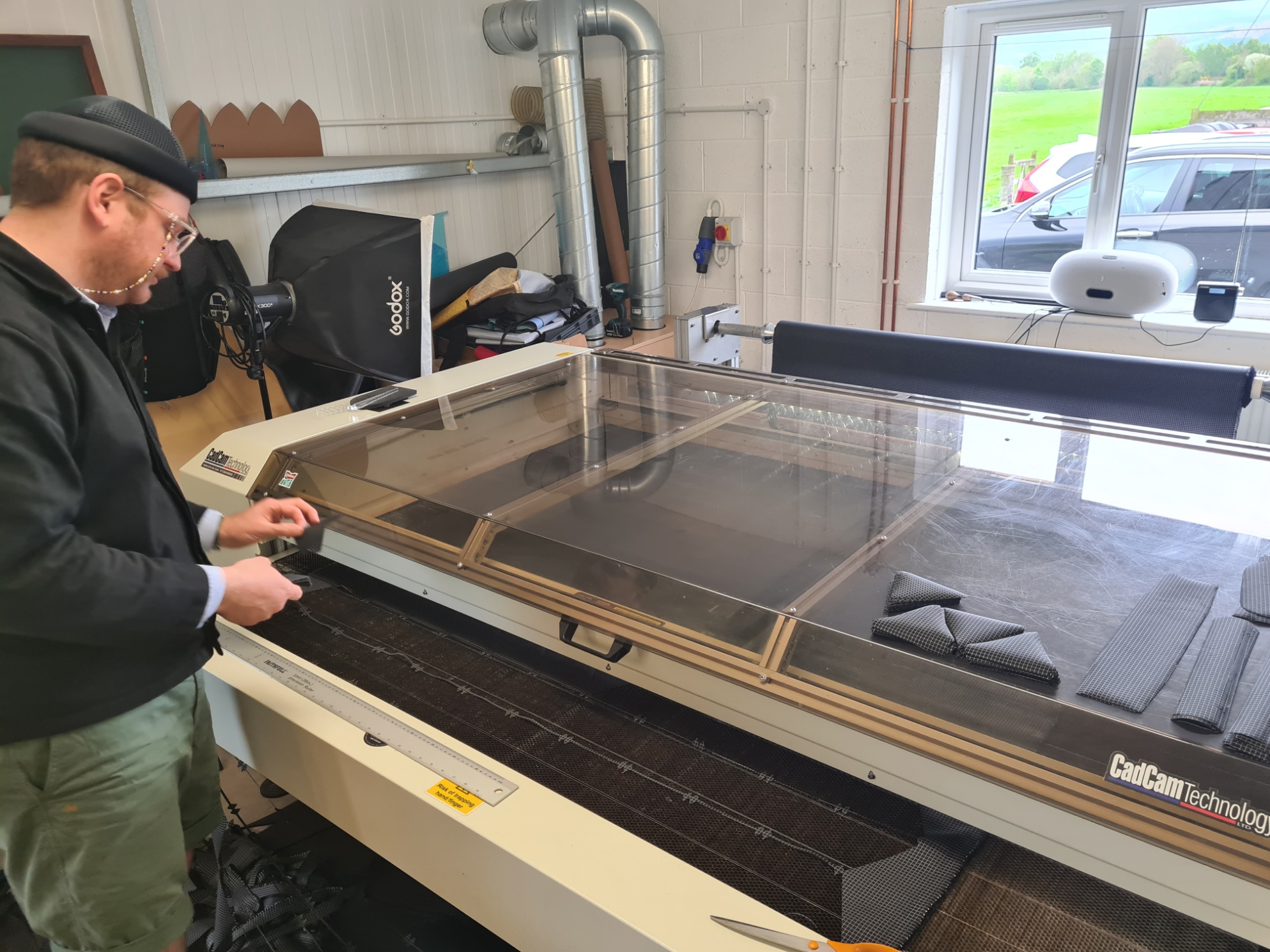 Laser cutter