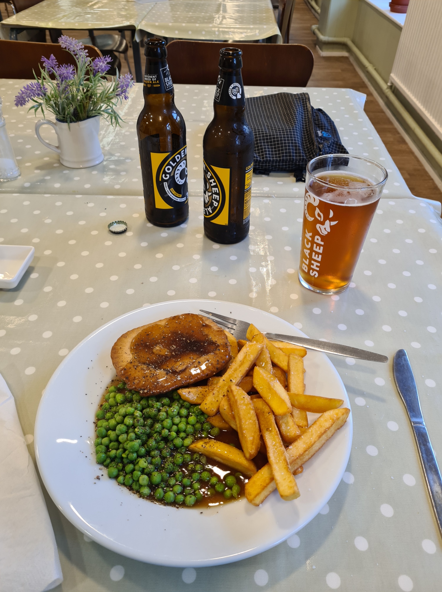 Reasonably priced basic meal and beers in the YHA restaurant