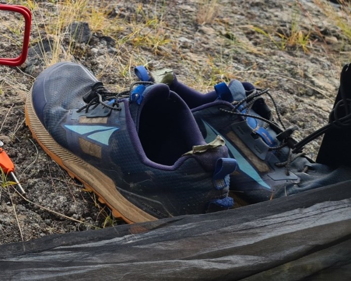 Altra Lone Peaks dry off (slightly) outside the shelter overnight