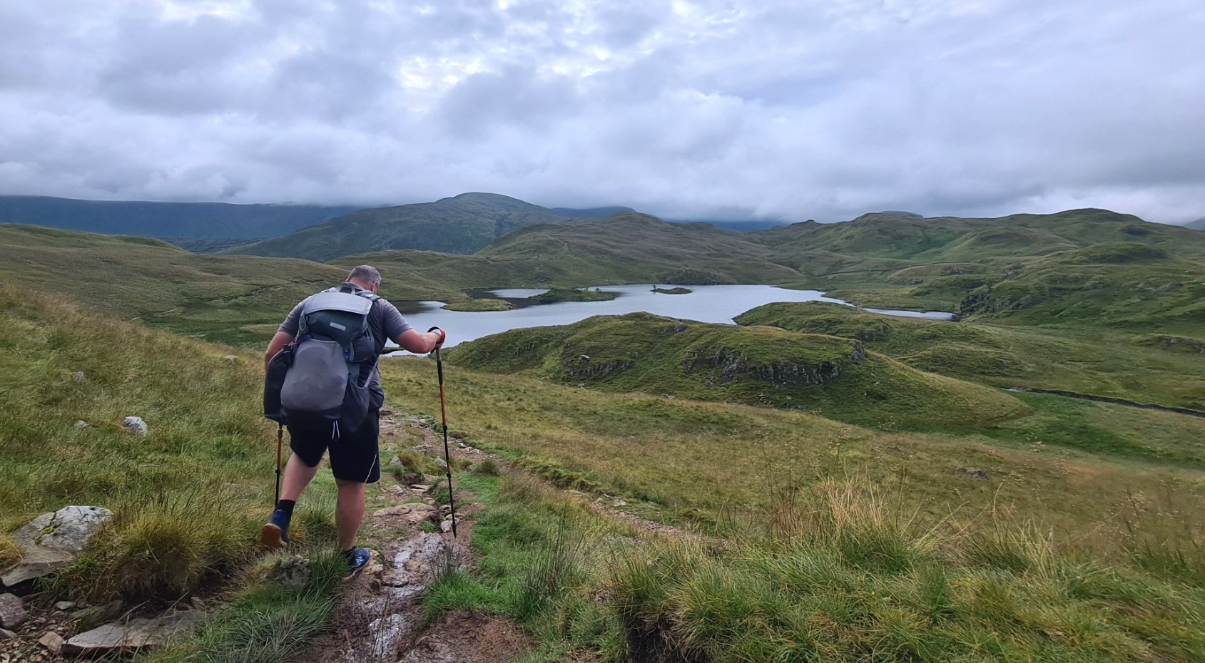 Approaching Angle Tarn