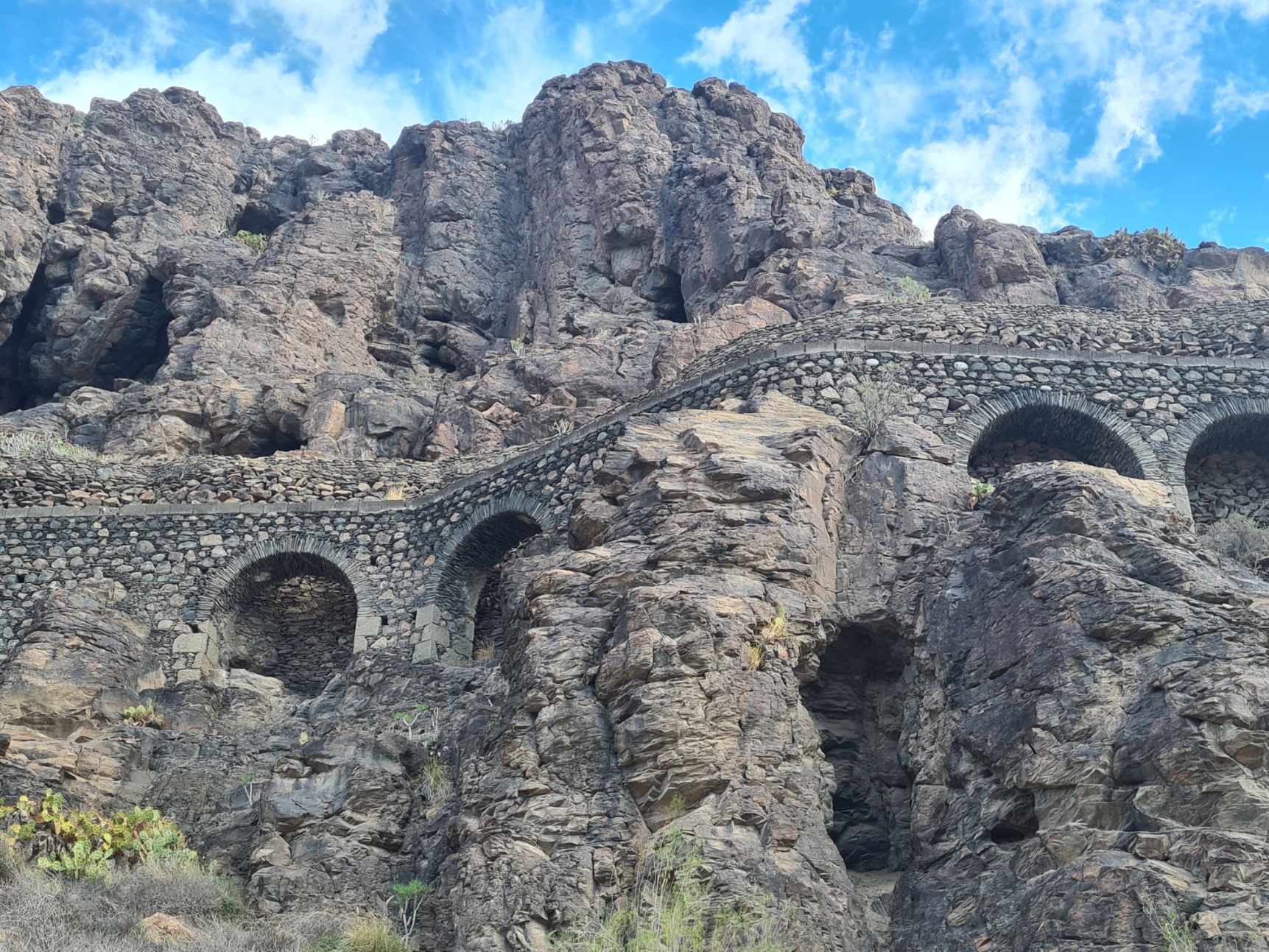 A remarkably well constructed aqueduct follows the side of Fataga Barranco down toward the coast