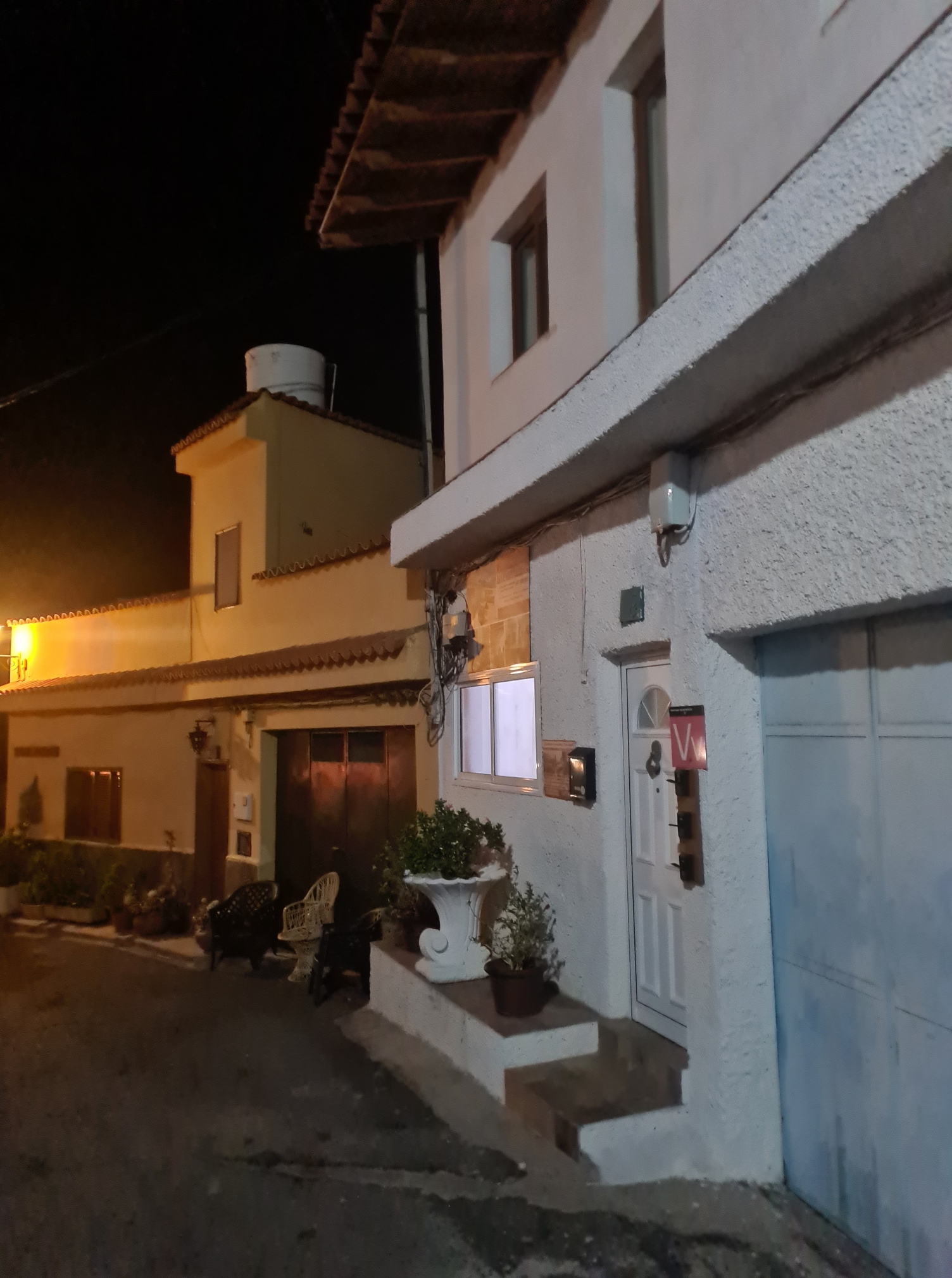 I reached my first night's halt on trail after nine in the evening